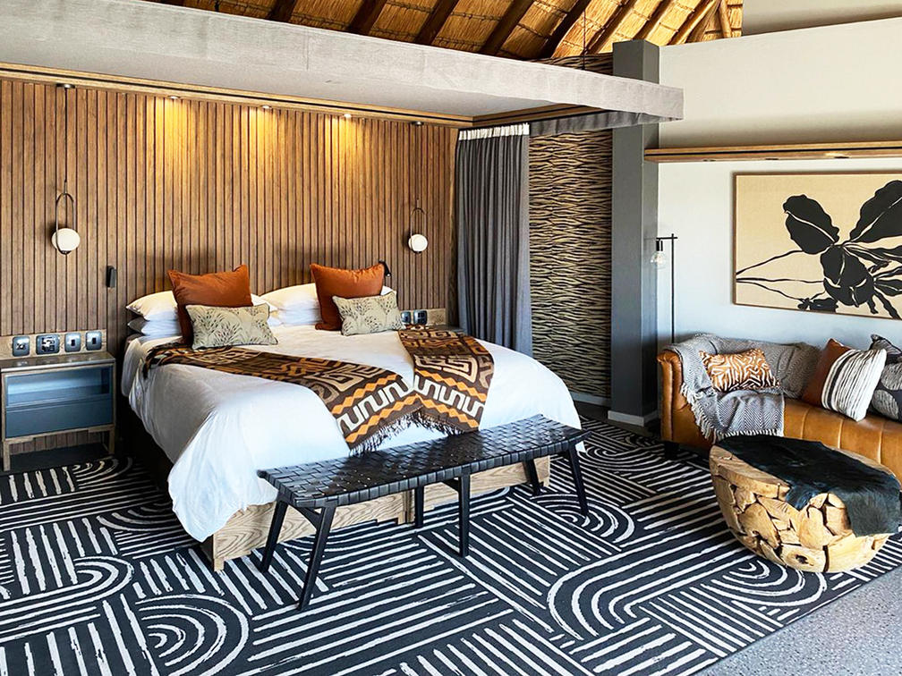 Tuningi Safari Lodge