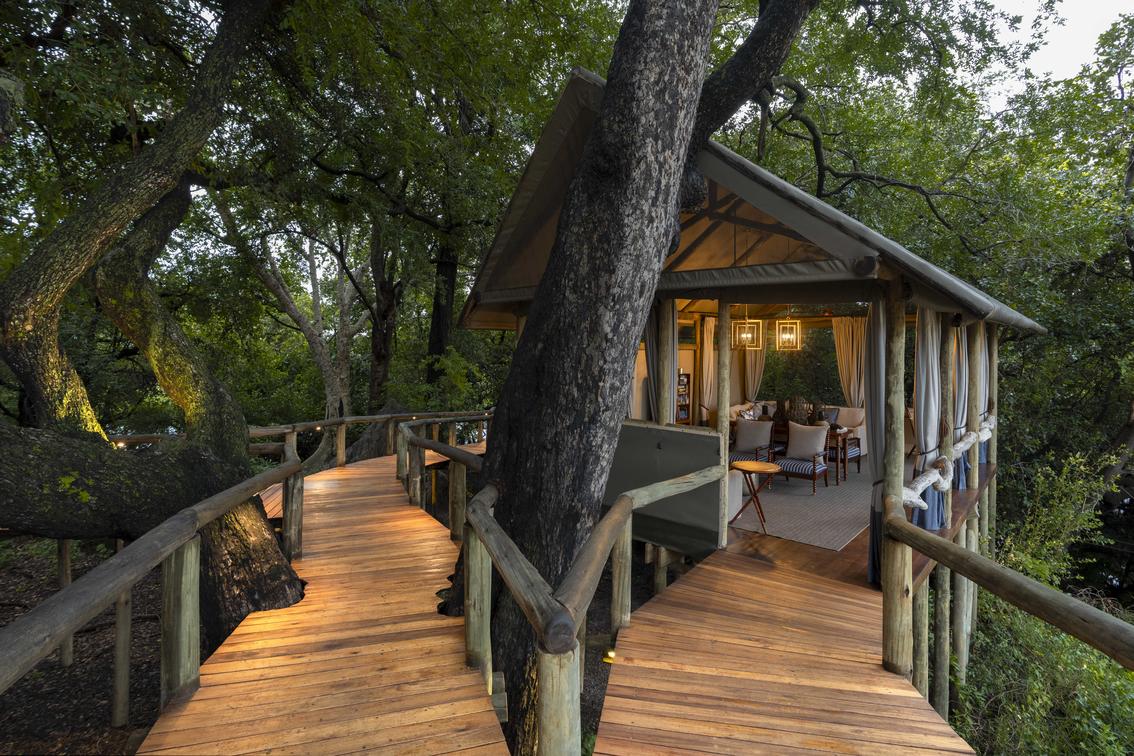8-Day Okavango Photographic Safari