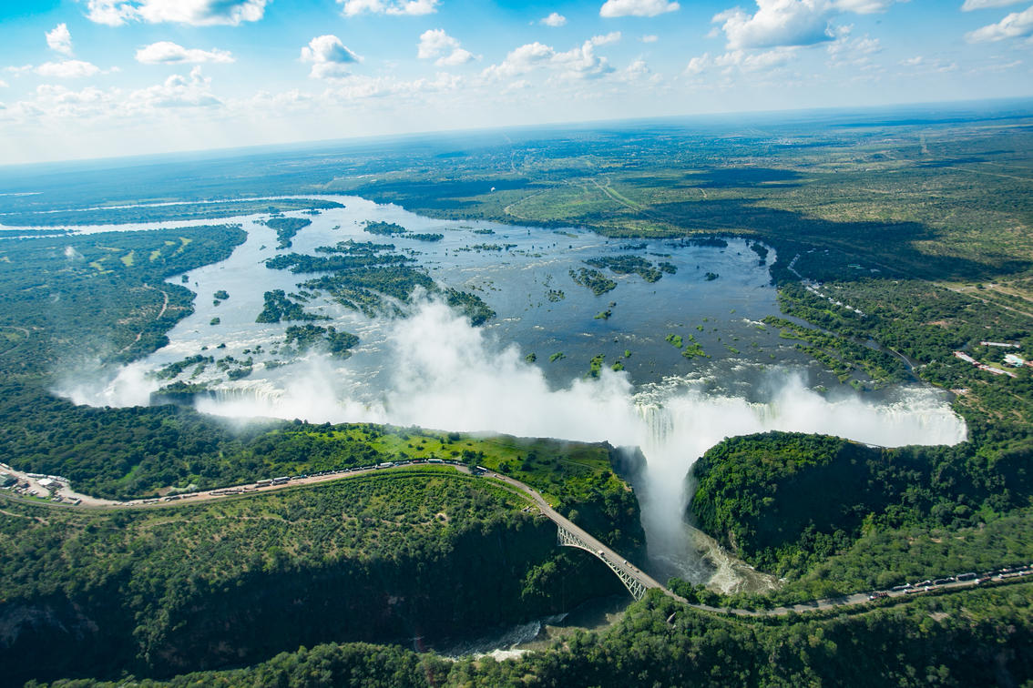 Inside the Routing Logic of a Multi-Country Fly-In Safari Across Southern and East Africa