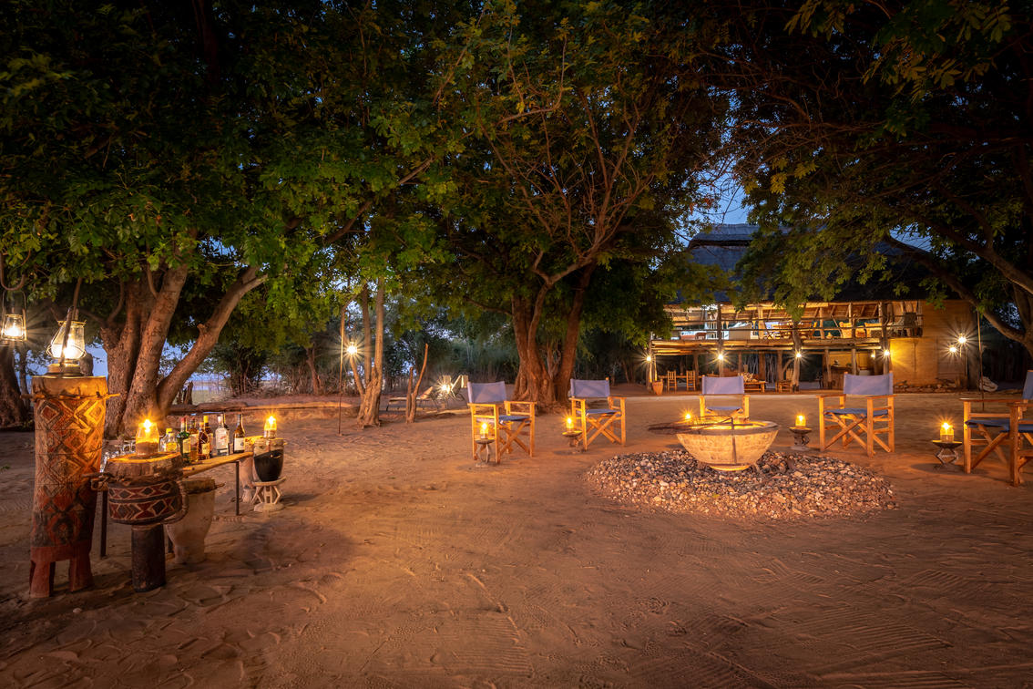 Rhino Safari Camp