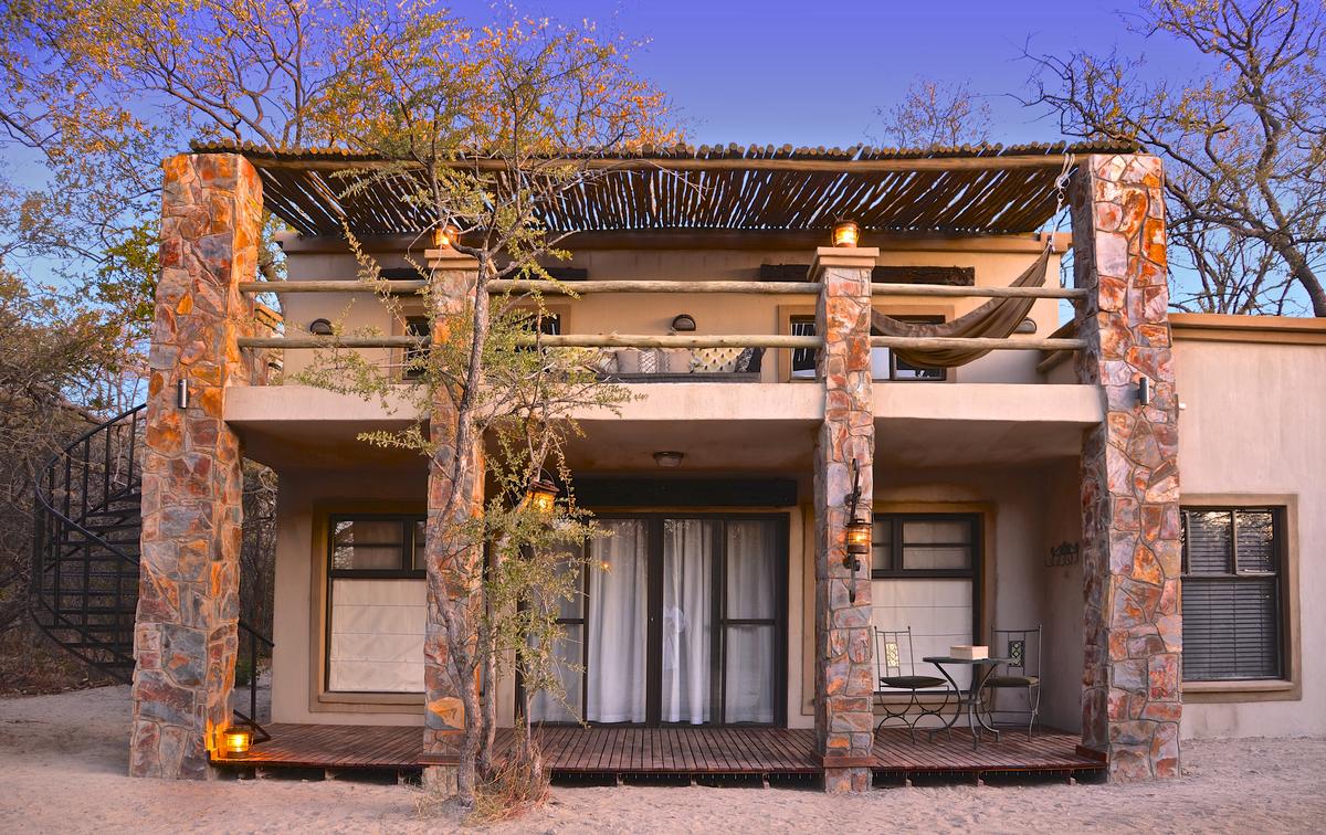 Camelthorn Lodge